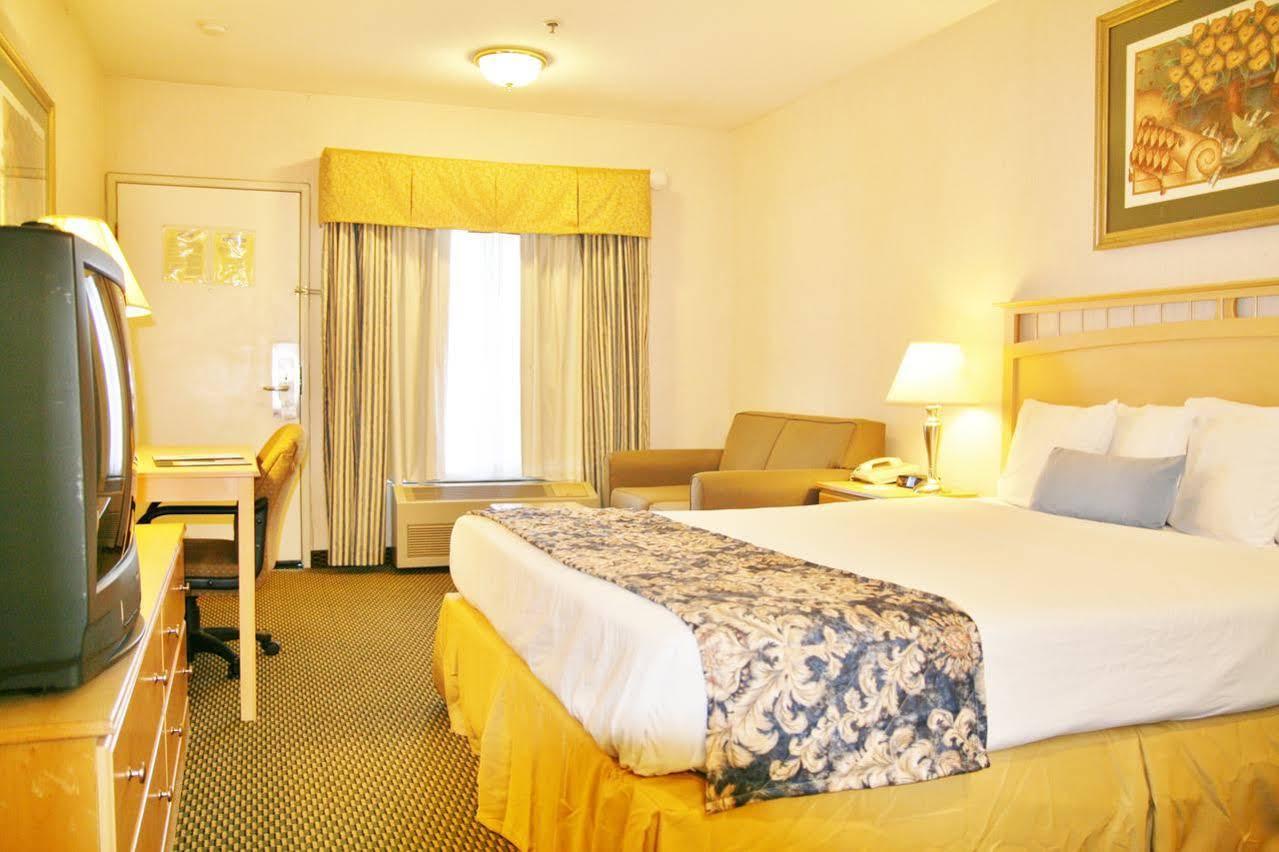 Days Inn By Wyndham Rocklin/Sacramento Exterior photo